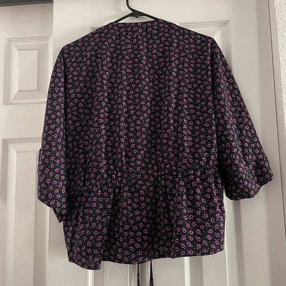 Express floral kimono blouse - Picture 2 of 2